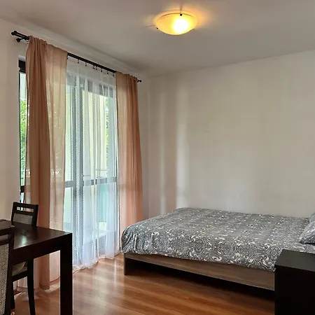 Olivka I Parking Apartment *
